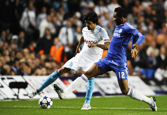 AI这次又“抢”了谁的饭碗？直播间里的数字人